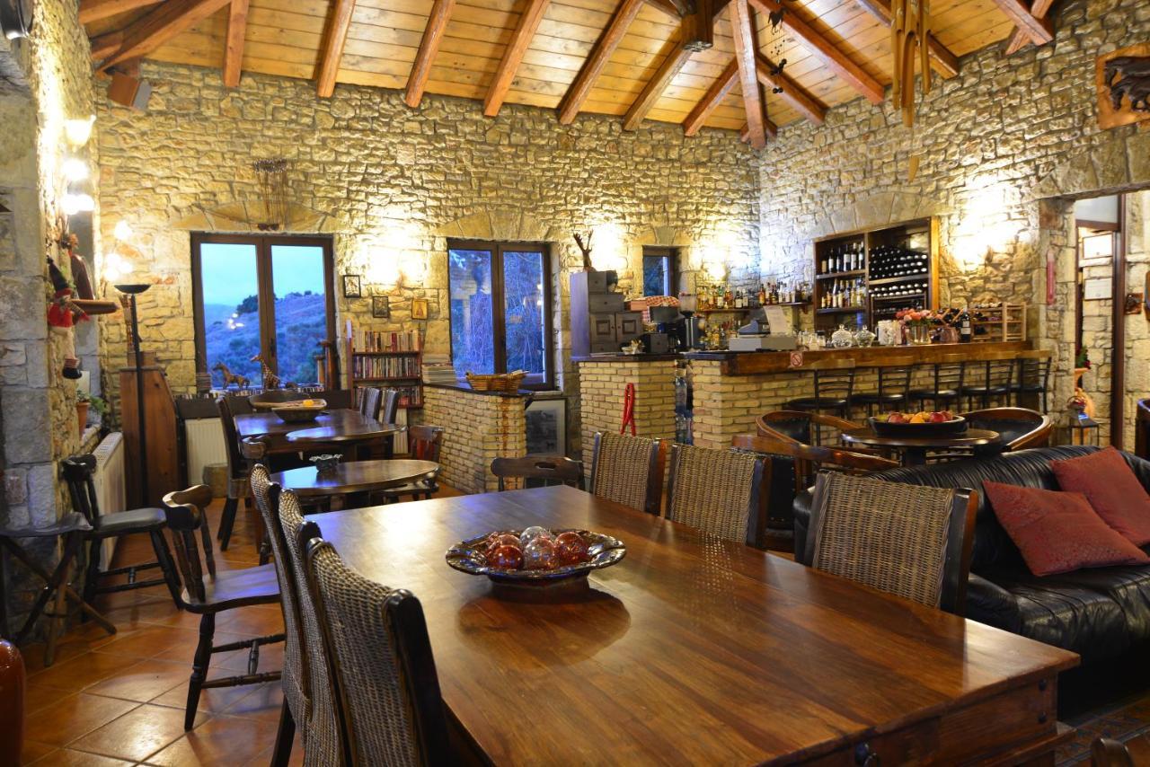 Georgio'S V Chalet Kalavrita Exterior photo